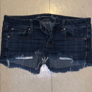 American Eagle Favorite Boyfriend Jean short